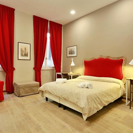 Tornabuoni Boutique Bed and Breakfast Florence Buitenkant foto
