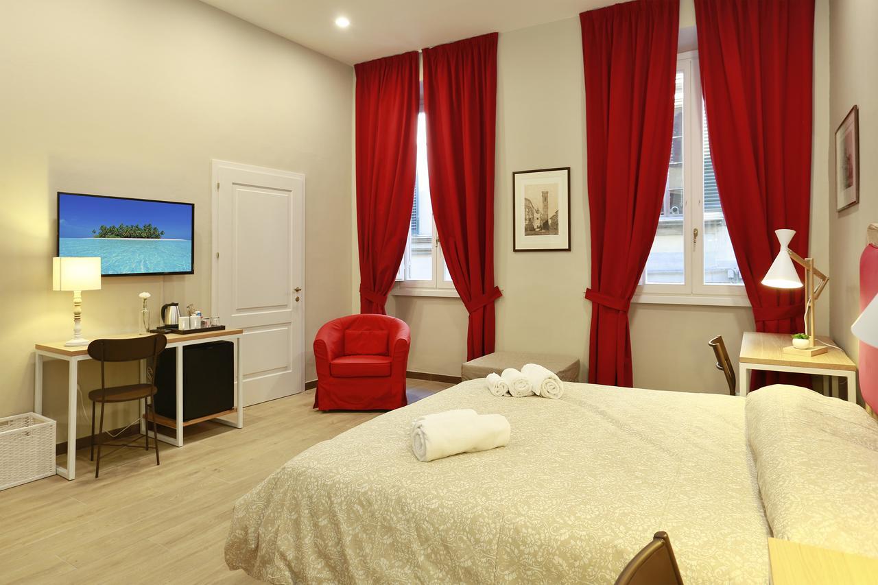 Tornabuoni Boutique Bed and Breakfast Florence Buitenkant foto