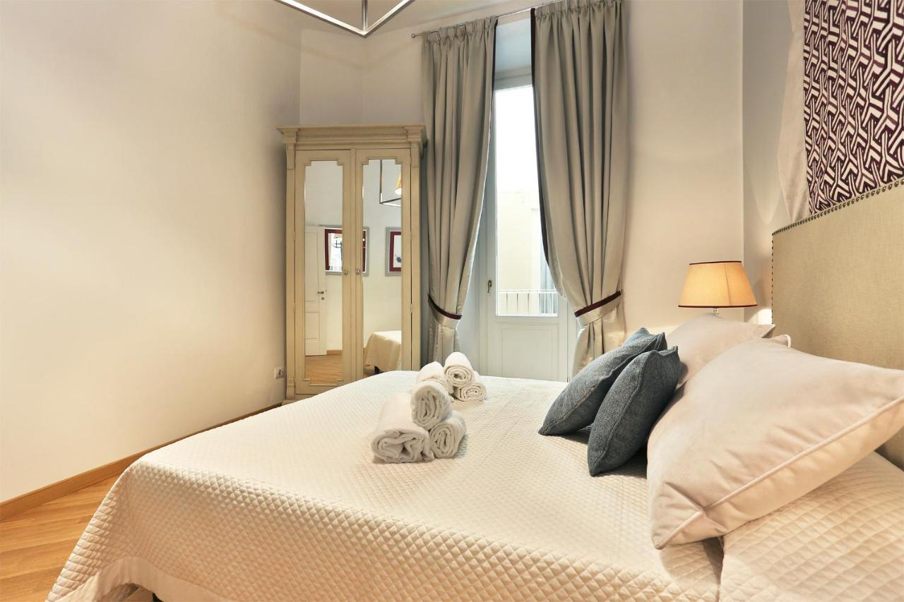Tornabuoni Boutique Bed and Breakfast Florence Buitenkant foto