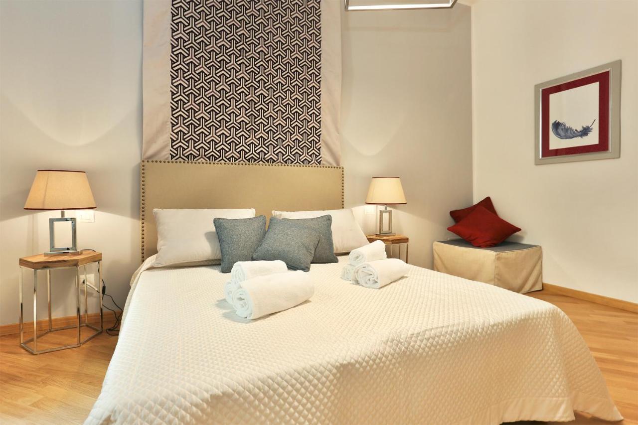 Tornabuoni Boutique Bed and Breakfast Florence Buitenkant foto
